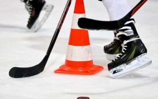 Коньки — Bauer Supreme 1S